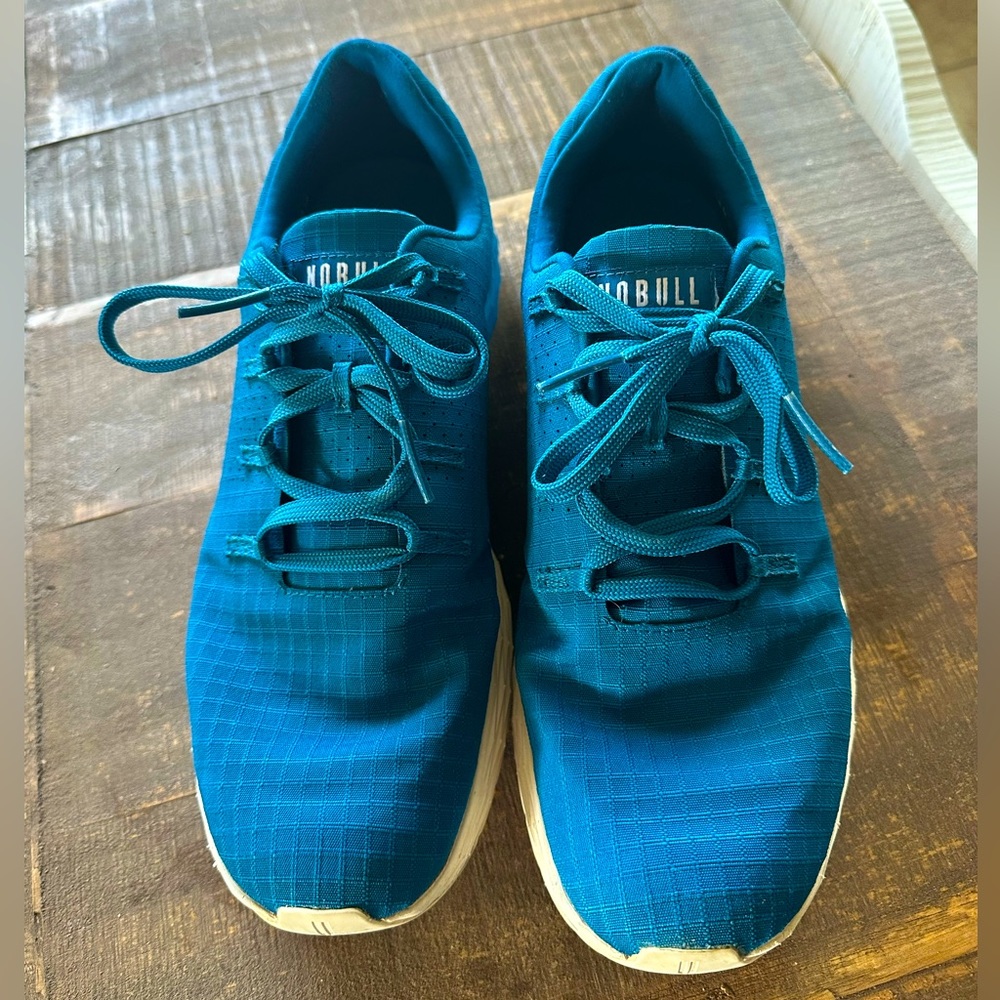 NOBULL Men’s Ripstop runners size 10.5M